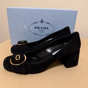 Prada Black and Gold Heels with Chic Gold Ornament
